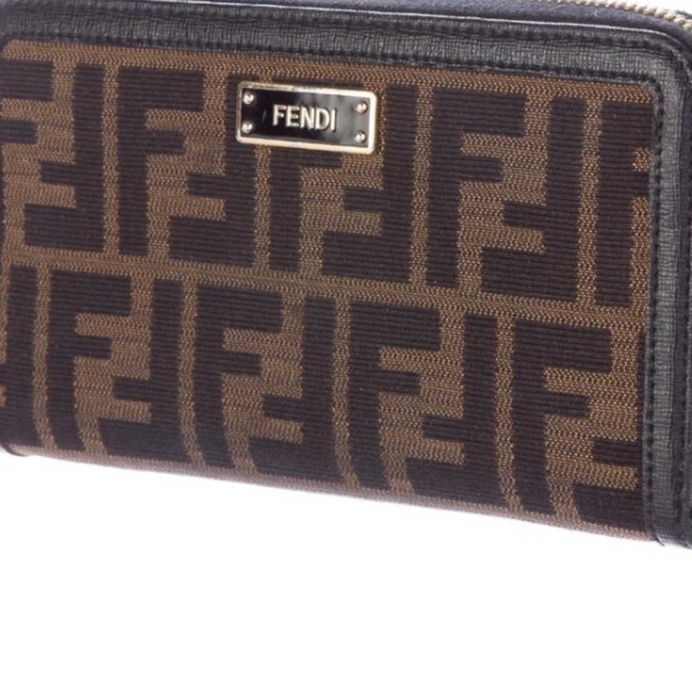 Fendi wallet